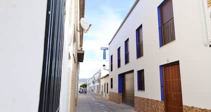 Hospedium DLJ Hostal La Paz Marmolejo