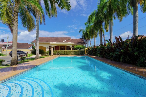 Fachada da propriedade