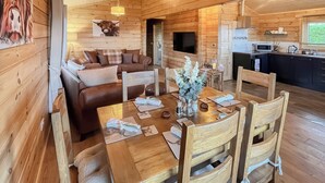 Interior - 3 bedroom accommodation in Falkirk (Falkirk)