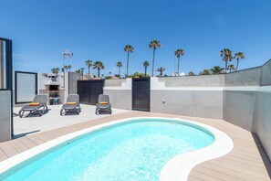 Villa (3 Bedrooms) | Exterior