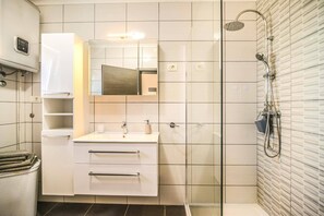 Hair dryer, towels - Villa Thea Istria by Villa Plus (Pula)