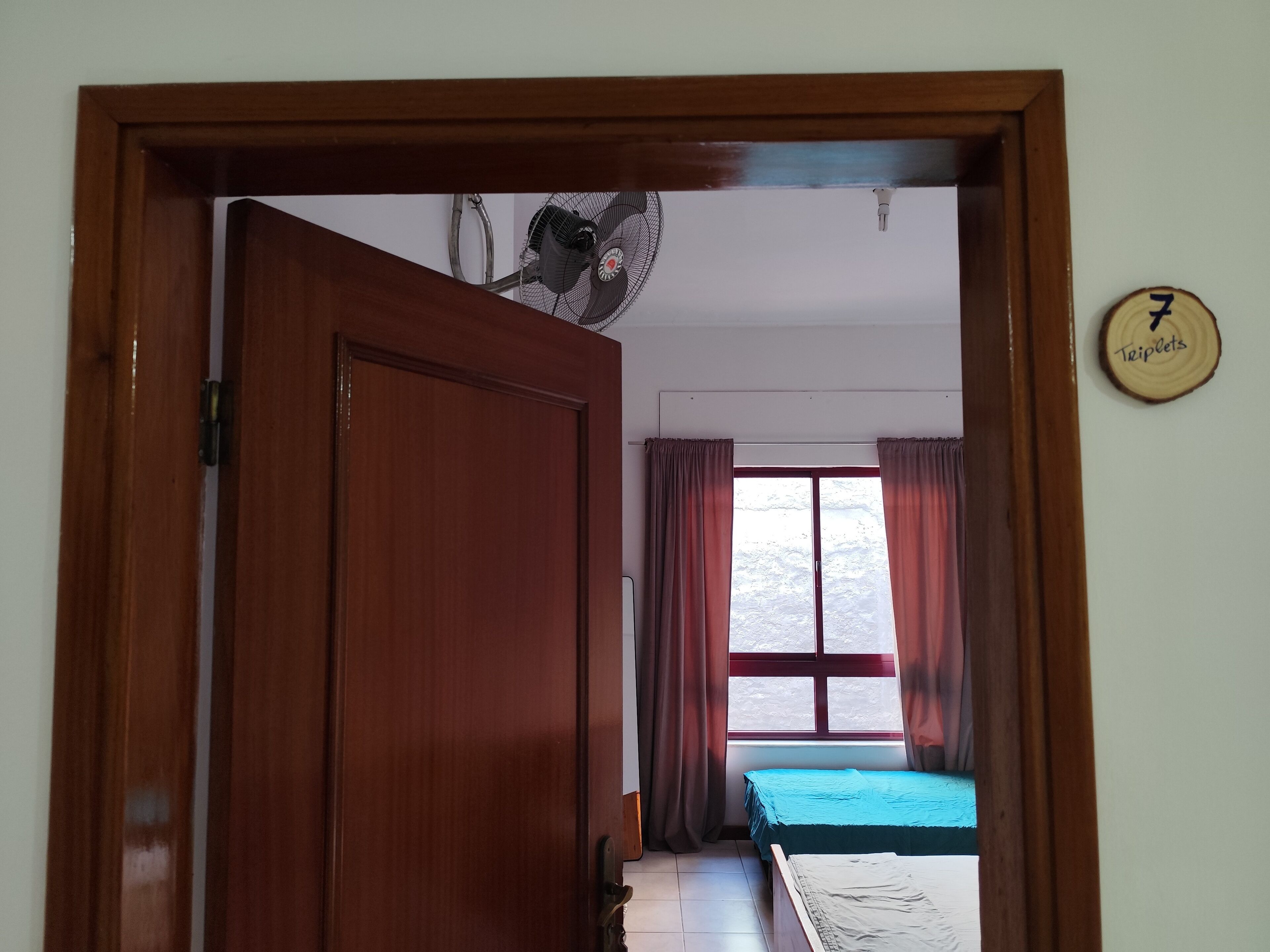 4 chambres, fer et planche à repasser, Wi-Fi gratuit, draps fournis