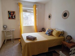 4 Schlafzimmer, Bügeleisen/Bügelbrett, kostenloses WLAN, Bettwäsche