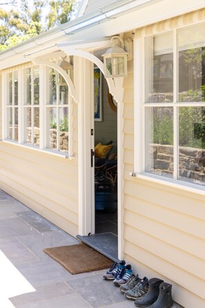 Exterior detail - CHESTER COTTAGE, CASTLEMAINE (Castlemaine)