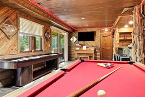 Spielezimmer