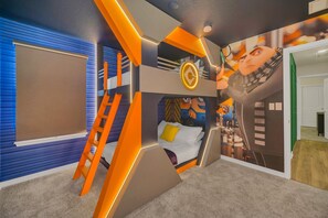 10 bedrooms, iron/ironing board, WiFi, bed sheets - EV_16271 - 10 Bed 8 Bath Villa with Screened-In Pool with Spillover Spa, Games (Davenport)