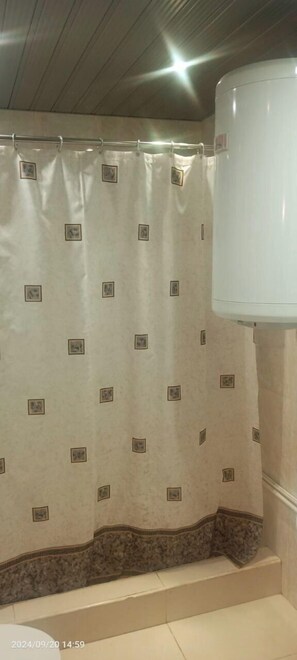 Comfort Double Room, Lake View | Blackout drapes, soundproofing, iron/ironing board, free WiFi - VanHotel (Sevan)