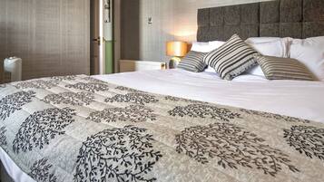 4 bedrooms, free WiFi, bed sheets