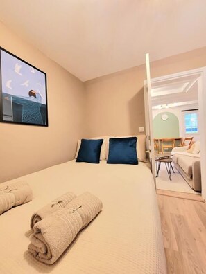 1 Schlafzimmer, Bügeleisen/Bügelbrett, kostenloses WLAN, Bettwäsche