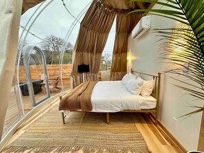 Bügeleisen/Bügelbrett, WLAN, Bettwäsche