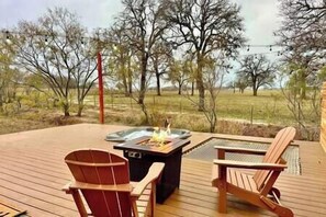 Tina de hidromasaje al aire libre