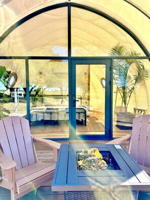Outdoor dining - The Retreat at Fredericksburg (Fredericksburg)