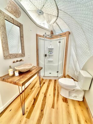 Hair dryer - The Retreat at Fredericksburg (Fredericksburg)