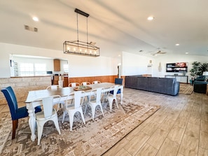 Dining - Fredericksburg Farmhouse at The Sanctuary (Gillespie County)