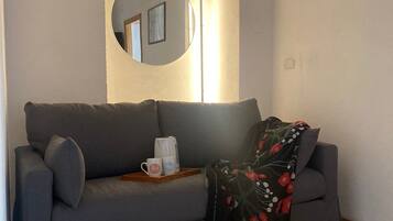 Deluxe Suite | Free WiFi