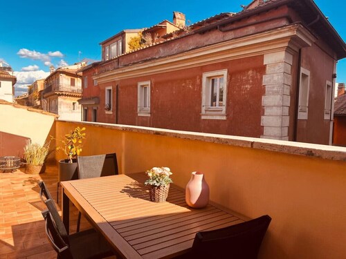 Curato Collection Penthouse