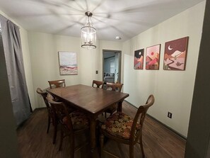 Dining - The Boho Blast of Winston-Salem (Winston-Salem)