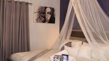 1 bedroom, iron/ironing board, WiFi