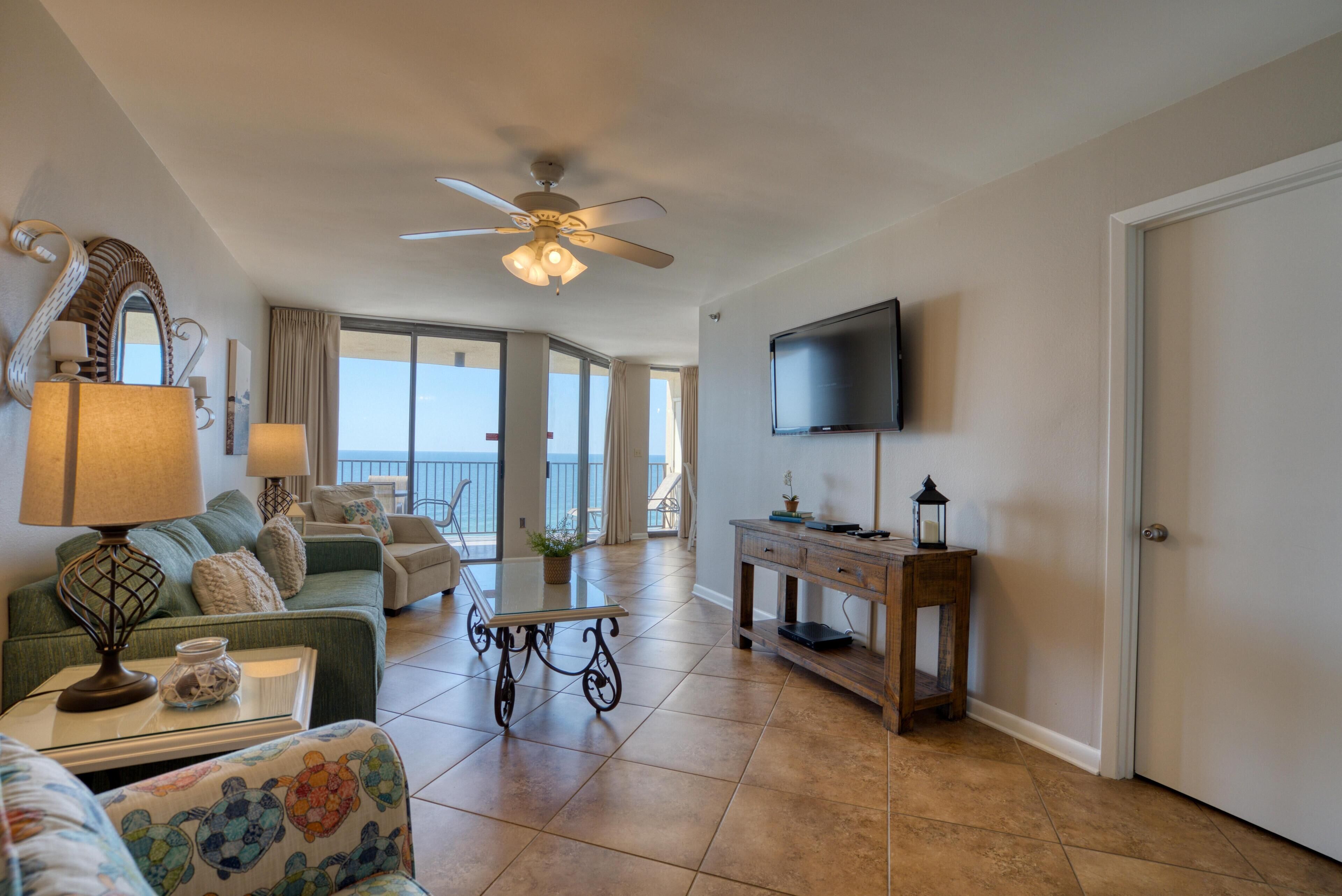 公寓式客房, 1 张特大床和 1 张沙发床 (Phoenix IV 4112) | 起居区