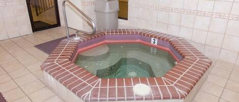 Condo, 1 cama King size y sofá cama (Phoenix IV 4112) | Spa | Sauna