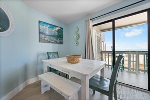 Condo, Multiple Beds (Regatta 204A) | Dining