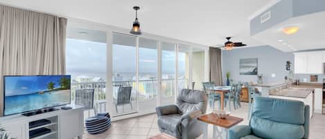 콘도, 침대(여러 개) (Sanibel 502) | 거실 공간