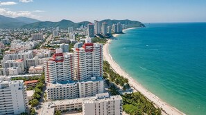 Beach - Apartamentos Centro Internacional - Rodadero by SOHO (Santa Marta)