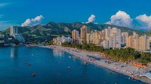 Uklassifisert bilde, 5 av 100, knapp