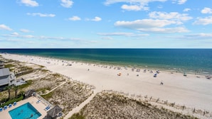 Appart'hôtel, 1 grand lit et 1 canapé-lit (Seacrest 904) | Plage