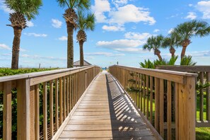 Condo, 1 Queen Bed with Sofa bed (Seacrest 904) | Property grounds