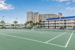 Condo, Multiple Beds (Seaside Beach & Racquet 3401) | Sports court