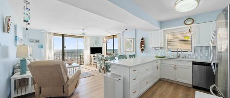 Apartment, Mehrere Betten (Seaside Beach & Racquet 4507) | Innenbereich