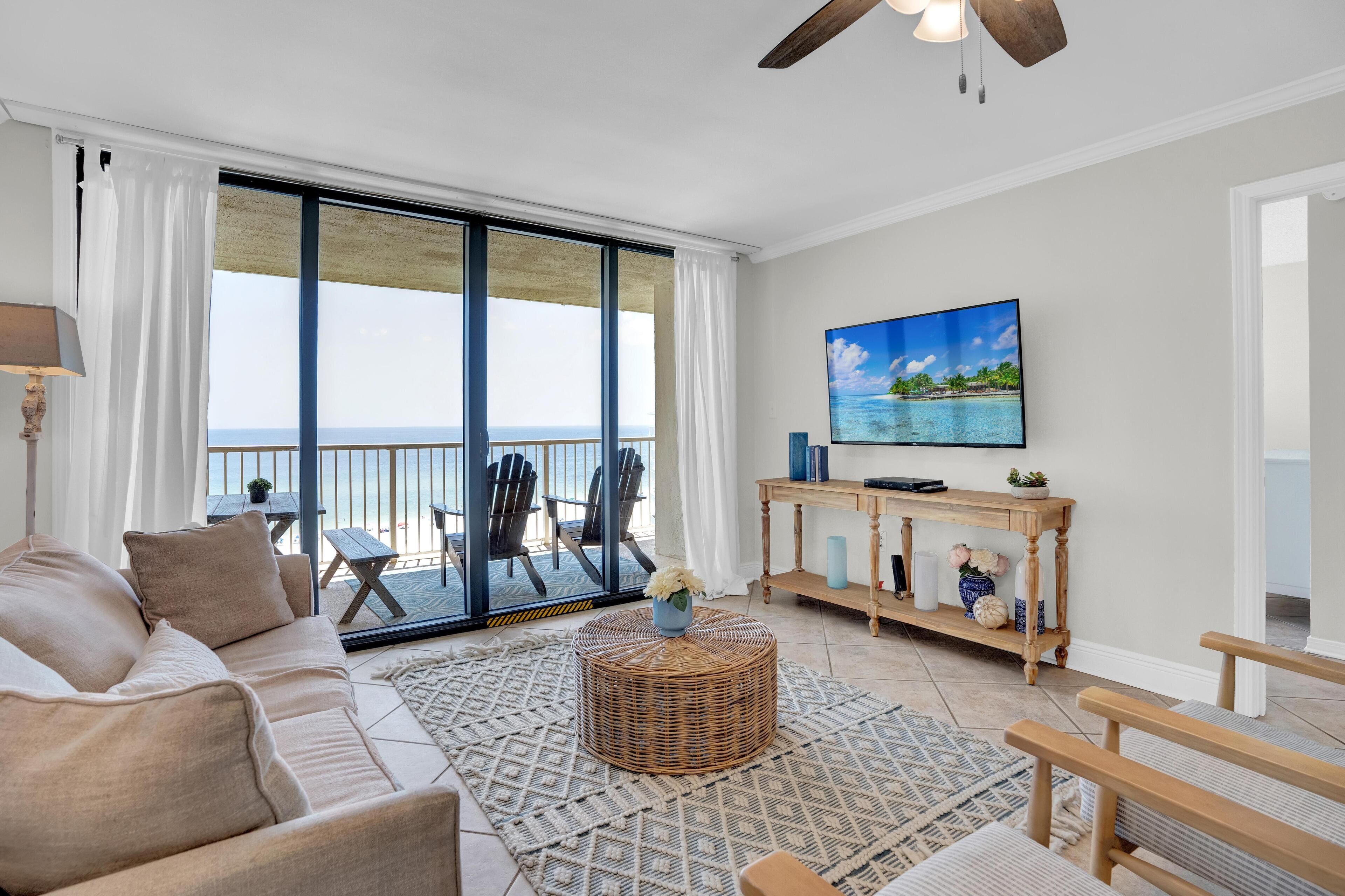 Apartment, Mehrere Betten (Seaside Beach & Racquet 5917) | Wohnbereich