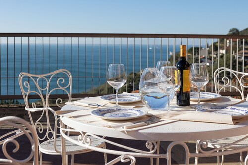 Footsteps of Bora - Apartment with sea view - pet friendly