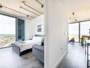 1 間睡房、熨斗/熨衫板、免費 Wi-Fi、床單