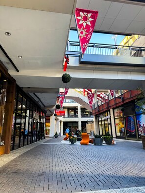 Exterior - Downtown Gem: 2 bedroom apartment  (Denver)