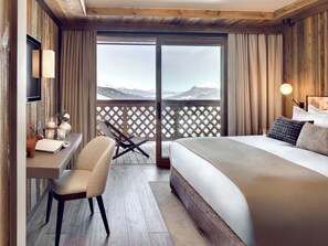 4 bedrooms, WiFi, bed sheets