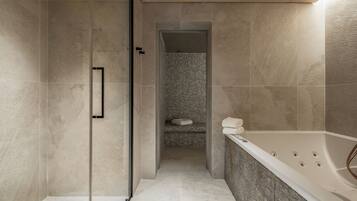 Een douche, een haardroger, handdoeken