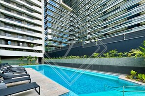 Eenvoudige studio | Zwembad
