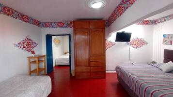 1 bedroom, free WiFi, bed sheets