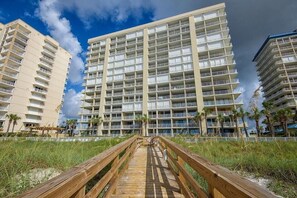 Condo, Multiple Beds (White Caps 1502) | Exterior