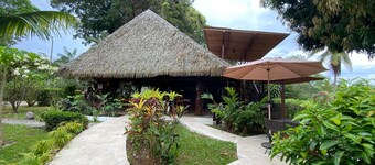 Casita acogedora familiar en medio de la paz y tranquilidad de la naturaleza....