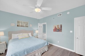 Condo, Multiple Beds (Tropic Isles 801)