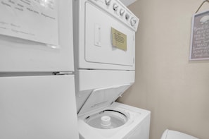Condo, Multiple Beds (Sugar Beach 128) | Interior