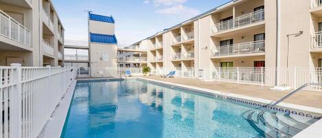 Condo, 1 Queen Bed with Sofa bed (Sugar Beach 140) | Pool