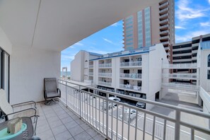Appart'hôtel, plusieurs lits (Sugar Beach 230) | Enceinte de l’hébergement