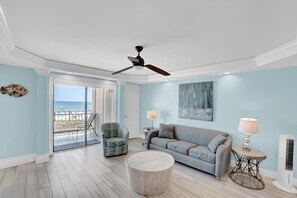 Condo, Multiple Beds (Sugar Beach 241) | Living area