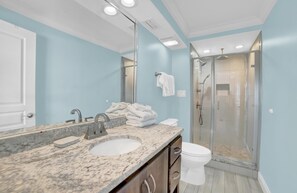 Appart'hĂŽtel, plusieurs lits (Sugar Beach 241) | Salle de bain
