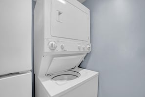 Condo, Multiple Beds (Sugar Beach 245) | Interior