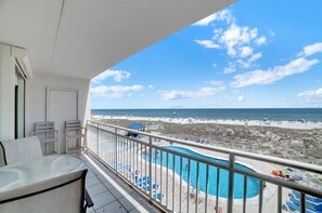 Appart'hôtel, plusieurs lits (Sugar Beach 246) | Piscine
